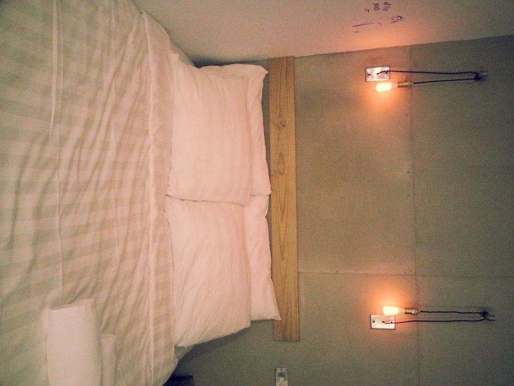 Just Inn 正旅館 北車 Taipei Exterior foto