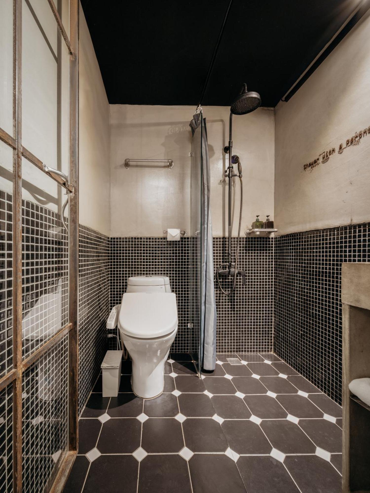 Just Inn 正旅館 北車 Taipei Exterior foto