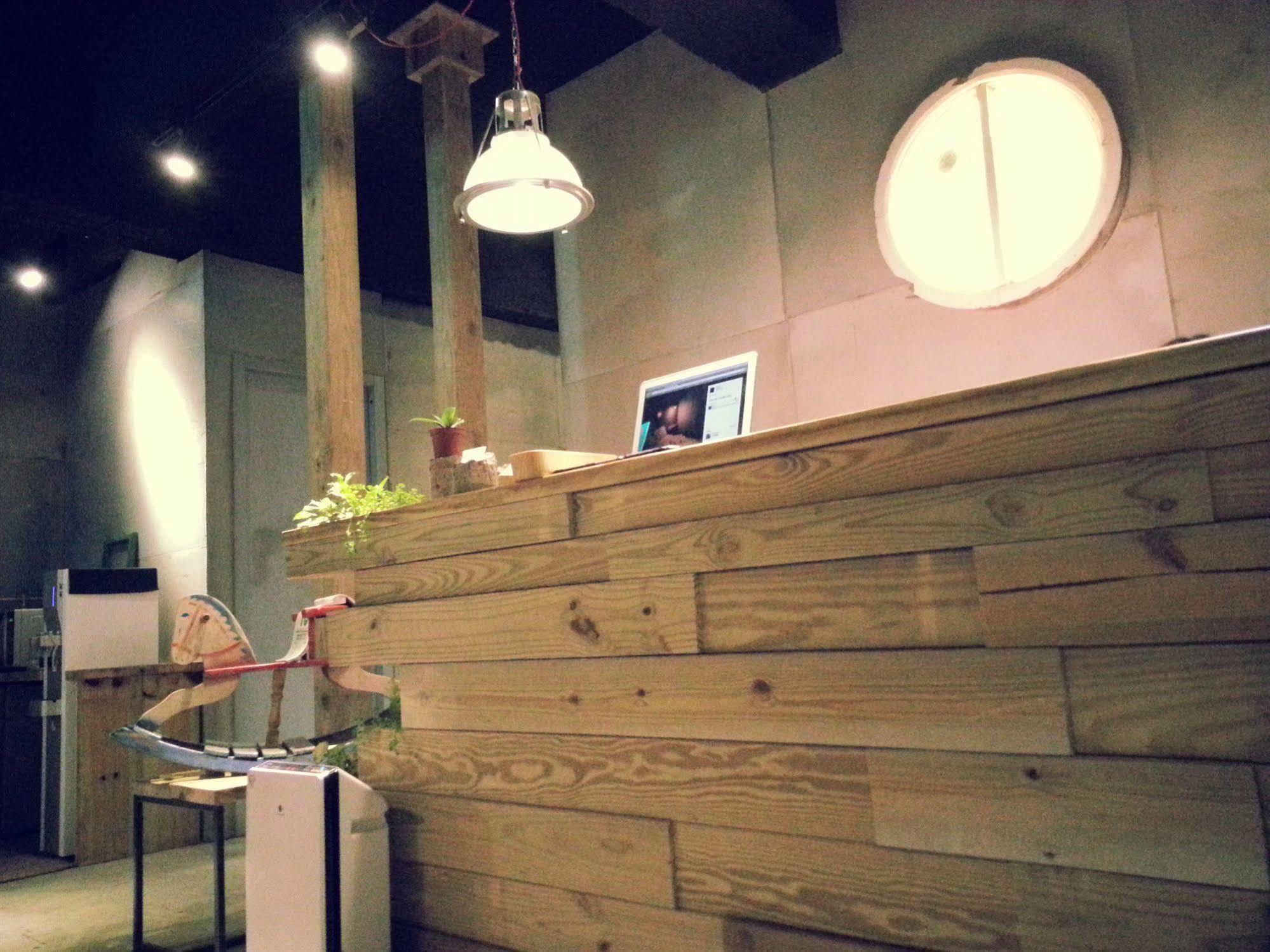 Just Inn 正旅館 北車 Taipei Exterior foto