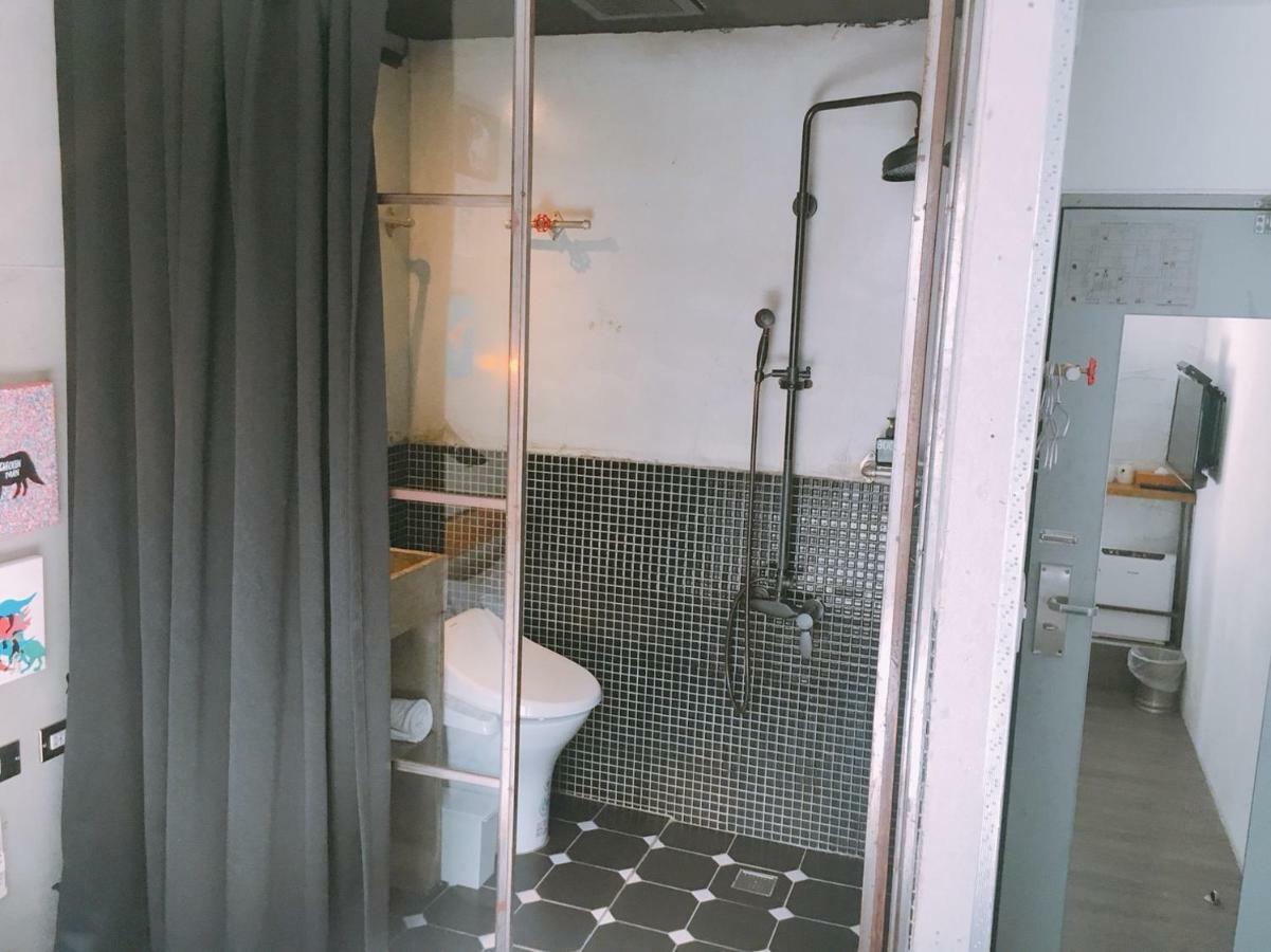 Just Inn 正旅館 北車 Taipei Exterior foto