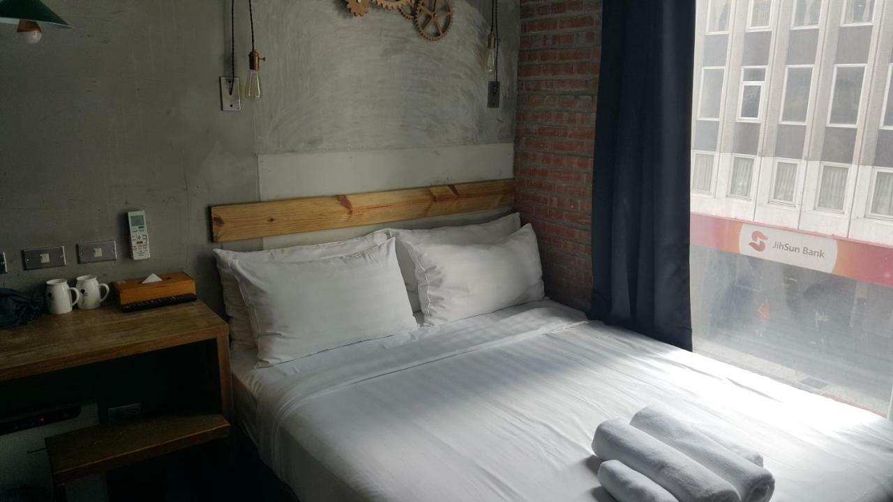 Just Inn 正旅館 北車 Taipei Exterior foto
