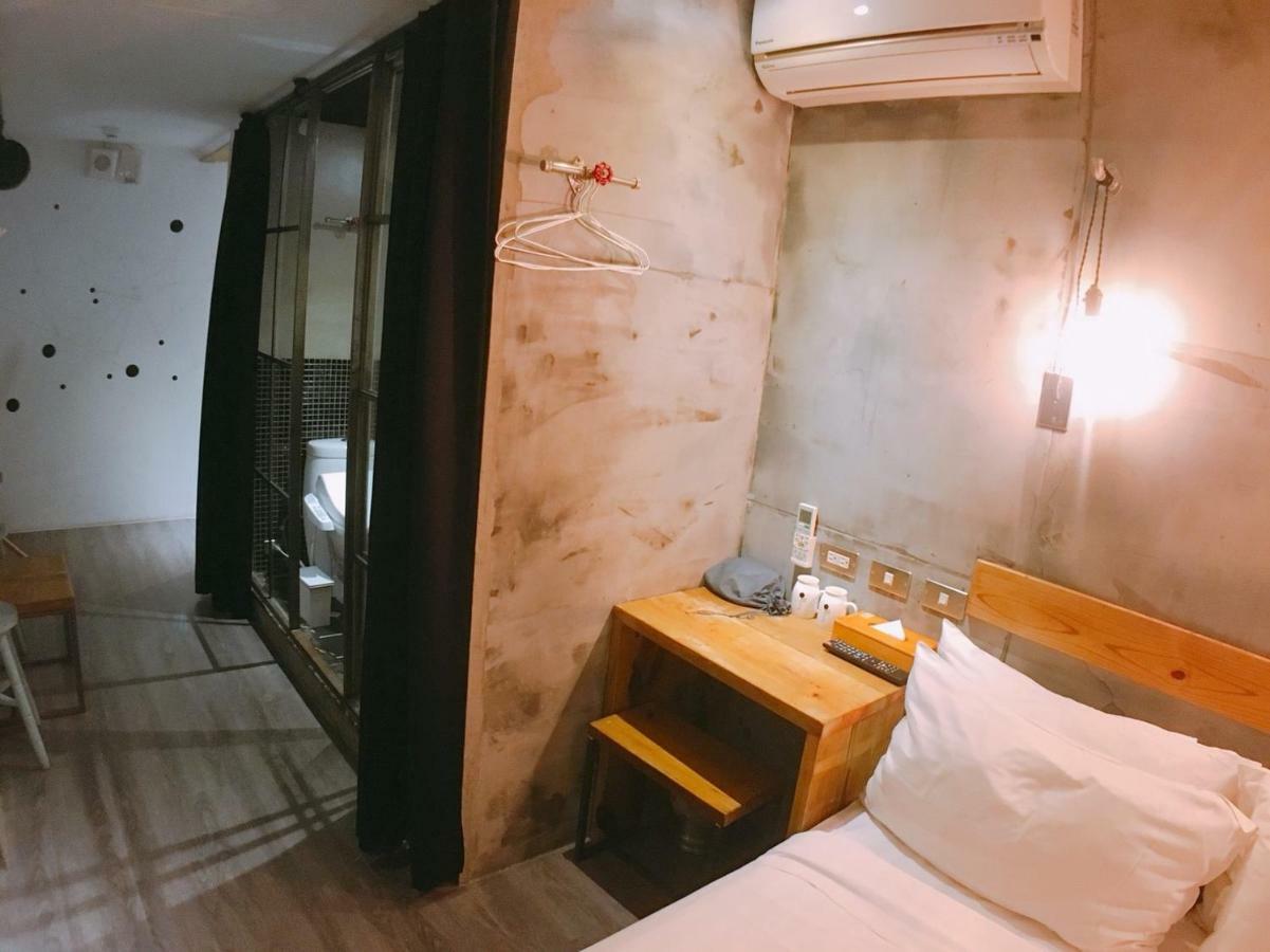 Just Inn 正旅館 北車 Taipei Exterior foto